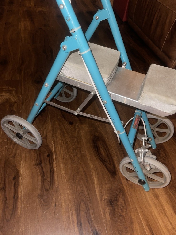 Roll-A-Bout Knee Walker Scooter