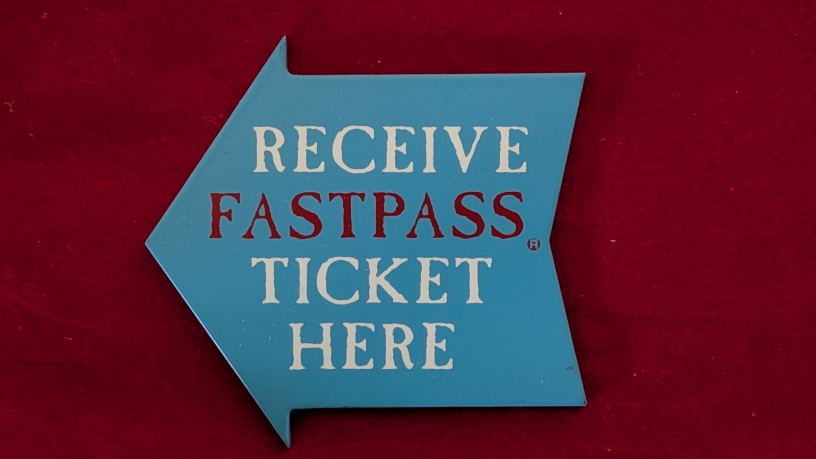 Rare Vintage Disneyland Park Used Splash Mountain Fast pass Sign + Signage