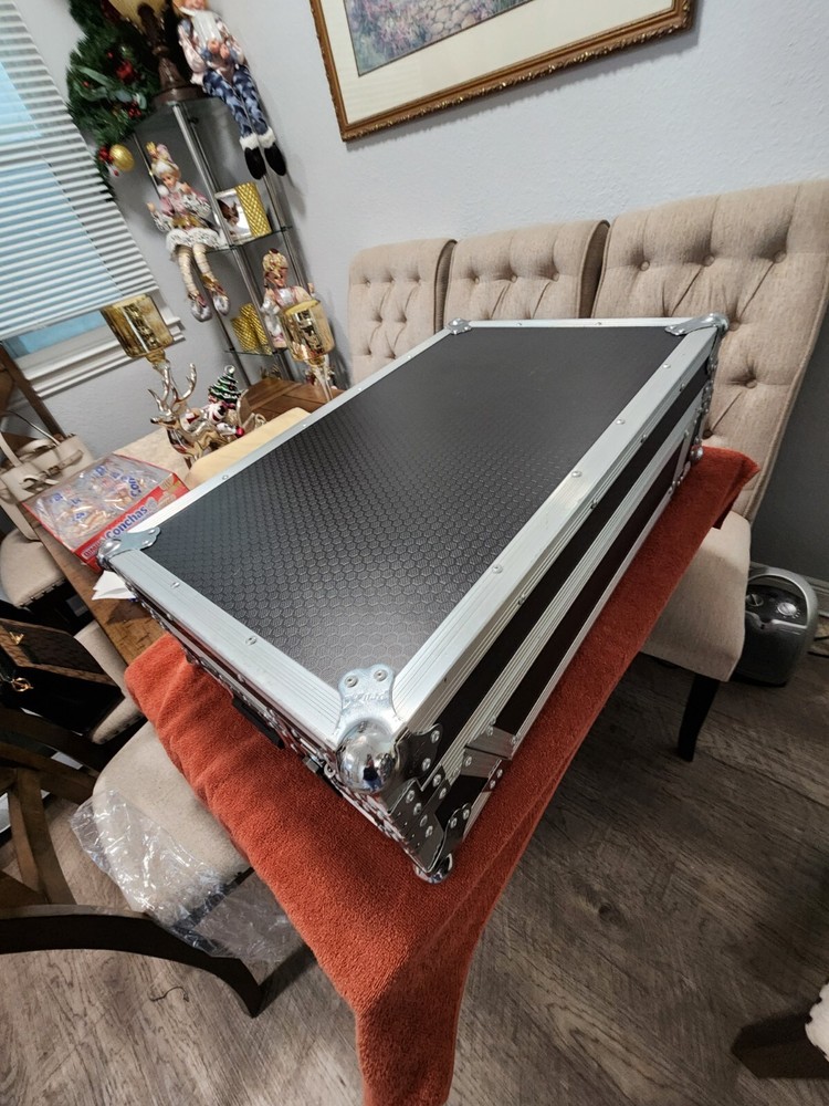 Numark Mixquad Dj Controller With Case