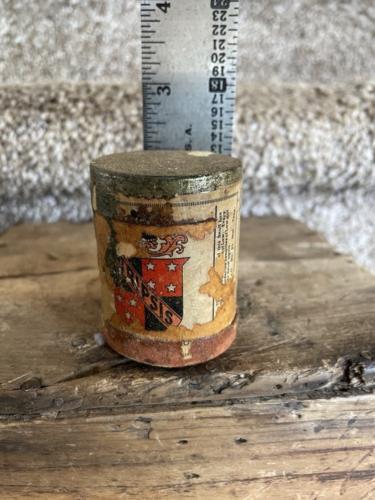 W.E. Garrett & Sons Scotch Snuff Container