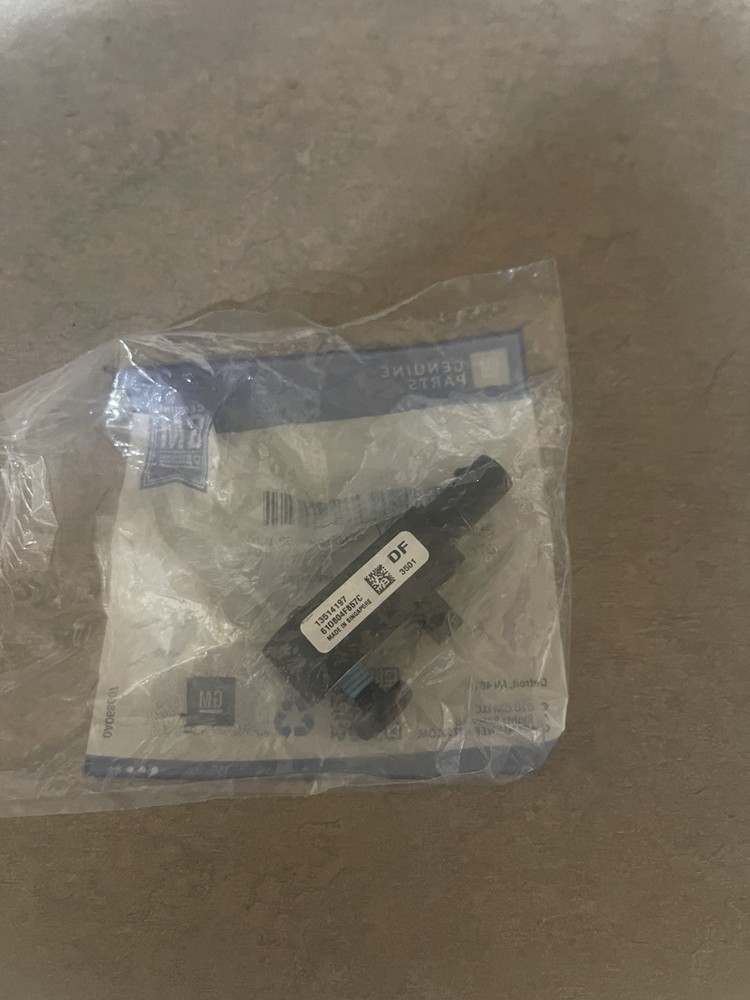 GM 13514197 Sensor Assembly