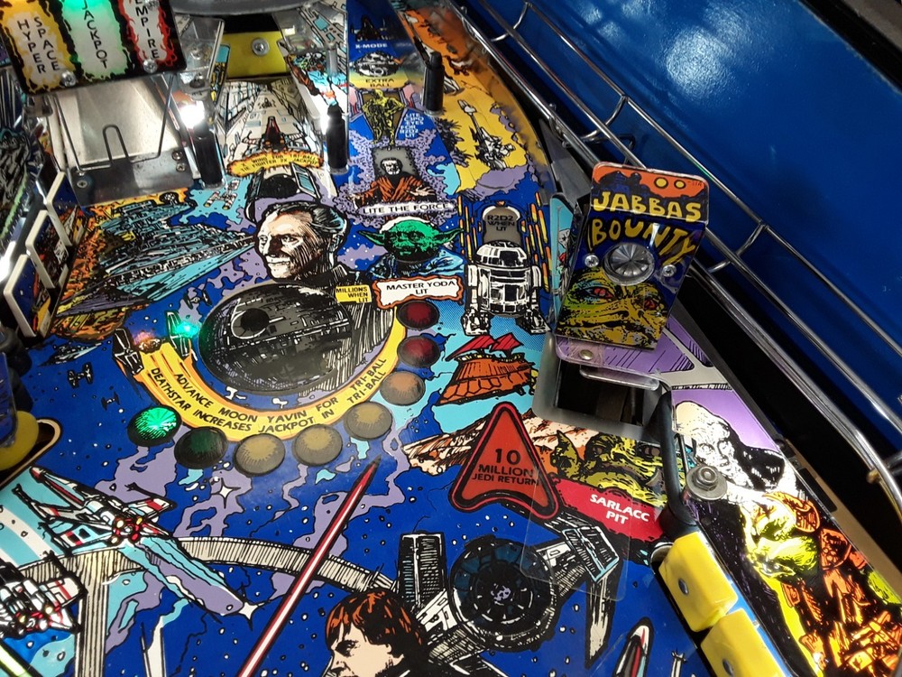Star Wars Pinball Machine by Data East