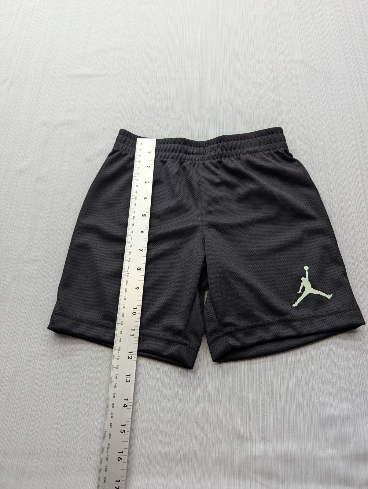 Nike Air Jordan Kids Boys Jersey & Shorts Set Size 4 Galaxy