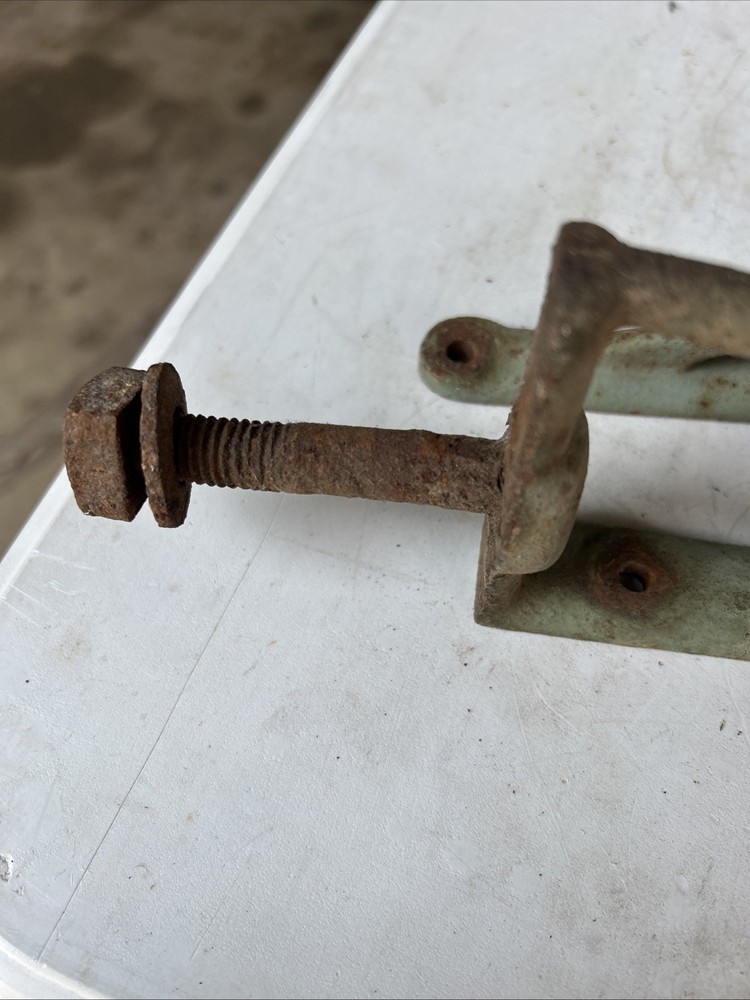 Vintage Case Iron Shelf Bracket Pair Unbranded 3 Sets