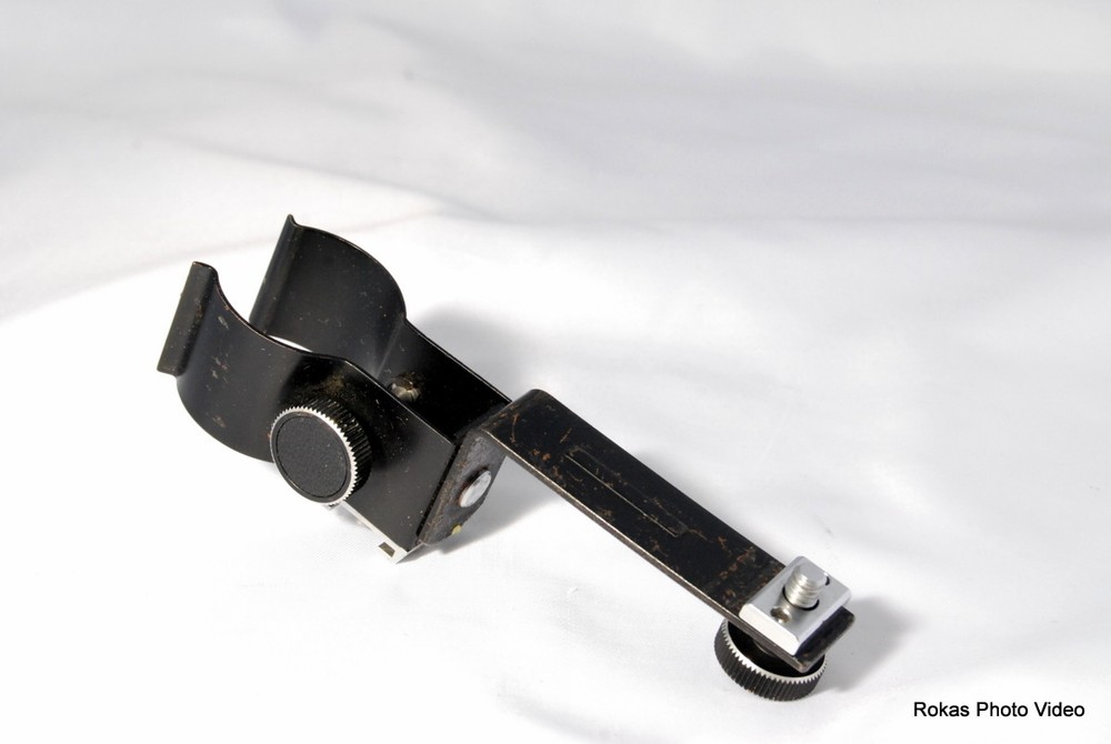 Hasselblad flash grip attachment bracket adapter