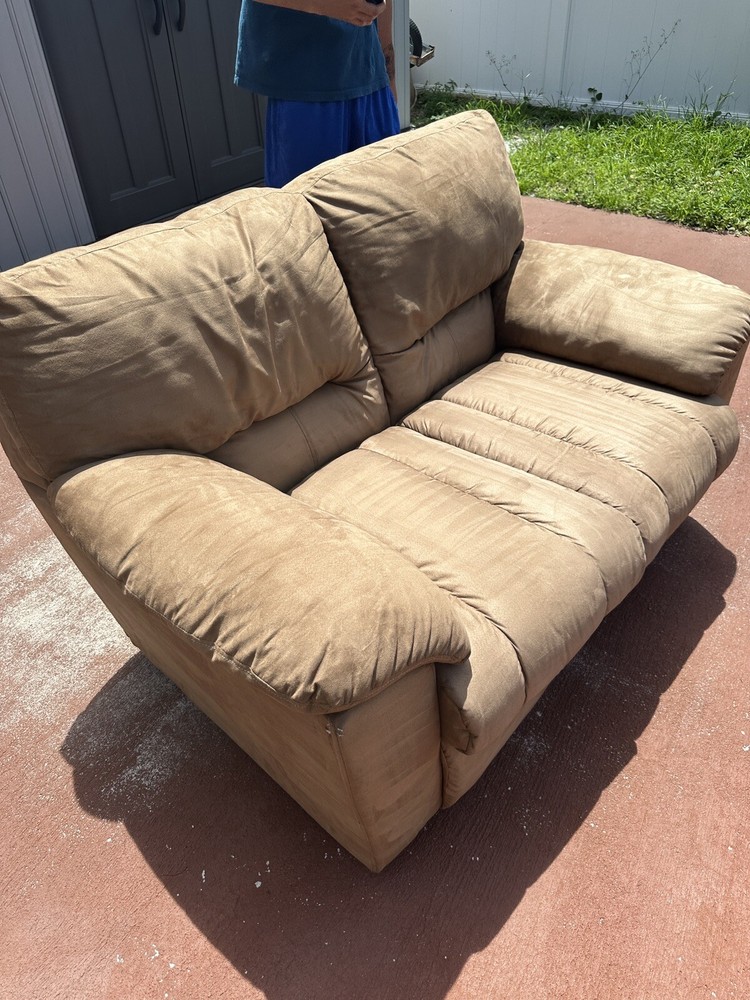 couches sofas