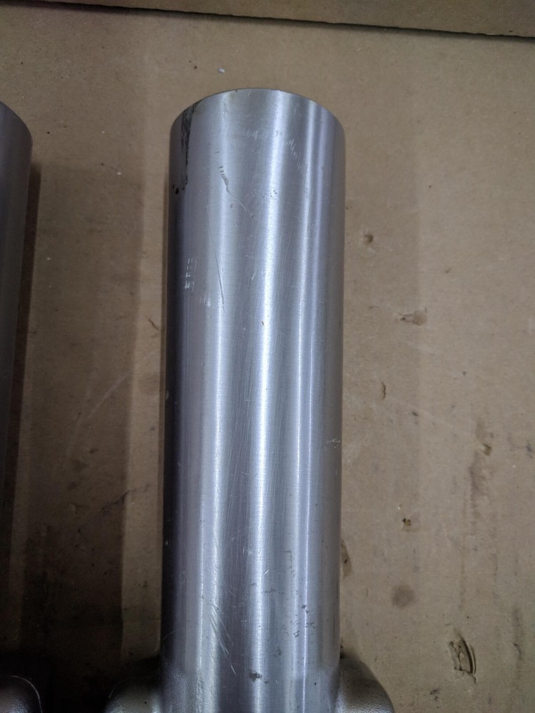 2000-2013 Harley-Davidson Touring Lower Fork Sliders Legs (Read)