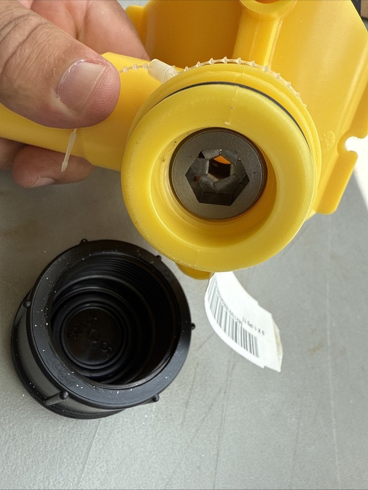 Central Plastics Tapping Tee 3" x 1" IPS 10009399 Yellow