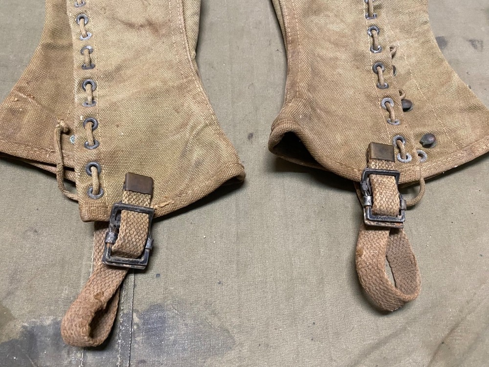 ORIGINAL WWII US ARMY M1938 COMBAT FIELD LEGGINGS W/ LACES- SIZE 2R