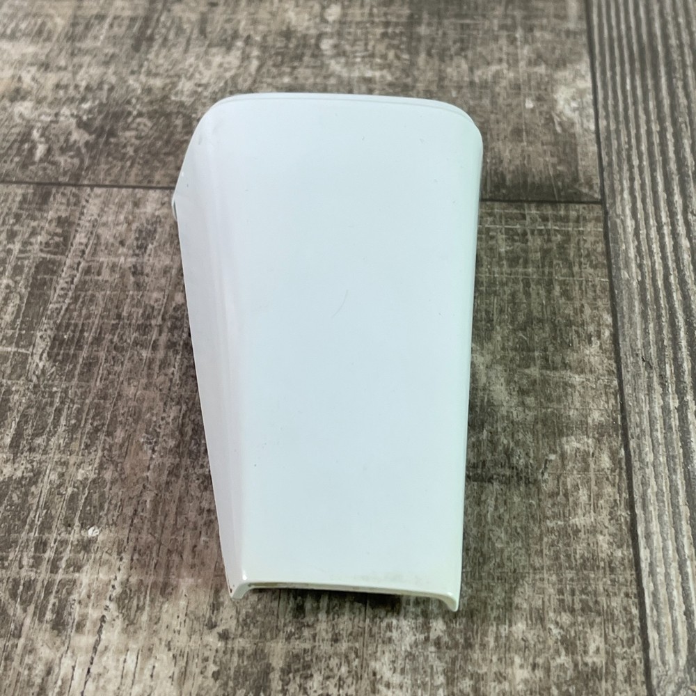 SINGER 626 Touch & Sew II Sewing Machine Replacement Side Light Cover