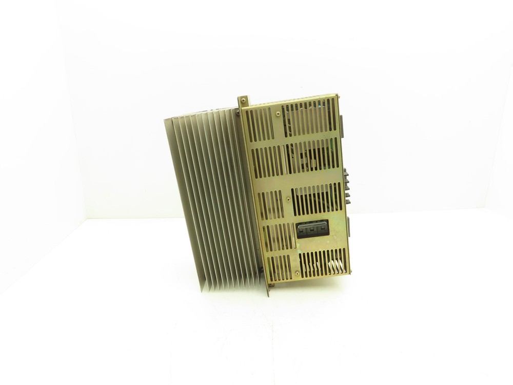 Yaskawa CACR-UIR Servopack Servo Motor Drive Controller