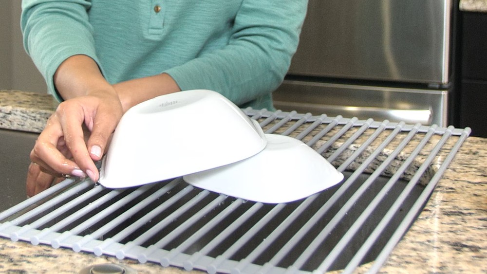 Roll-Up Drying Rack Space Saving Kitchen Sink Counter Dish Drying Mat