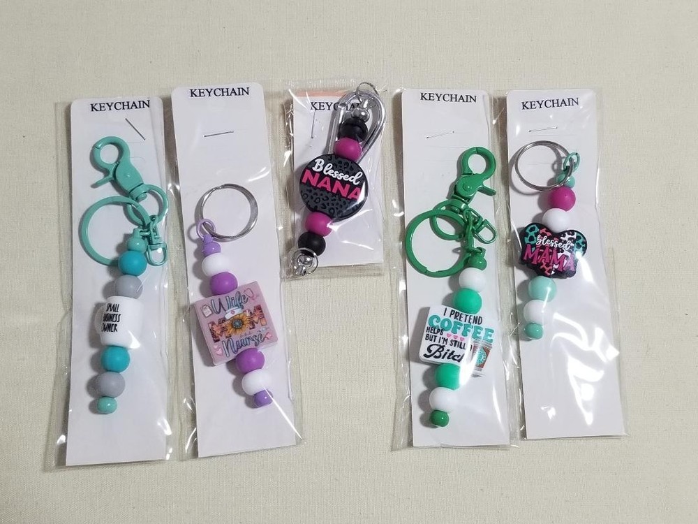 bulk beaded keychains, wholesale keychains, keychains, multiple keychains, (w41)