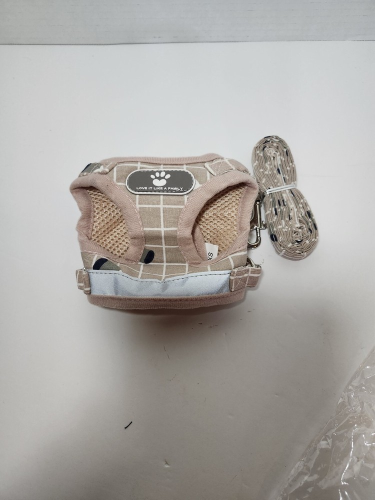No Pull XS Pet Harness And Leash