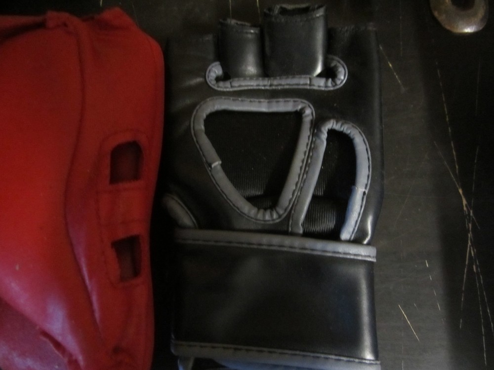 Everlast Advanced Everhide Head Gear Used