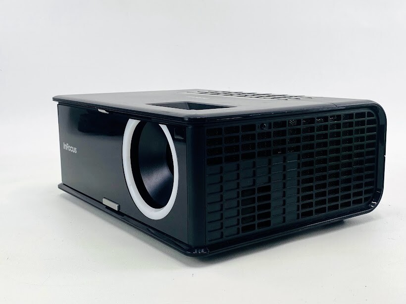 InFocus IN2116 DLP Projector