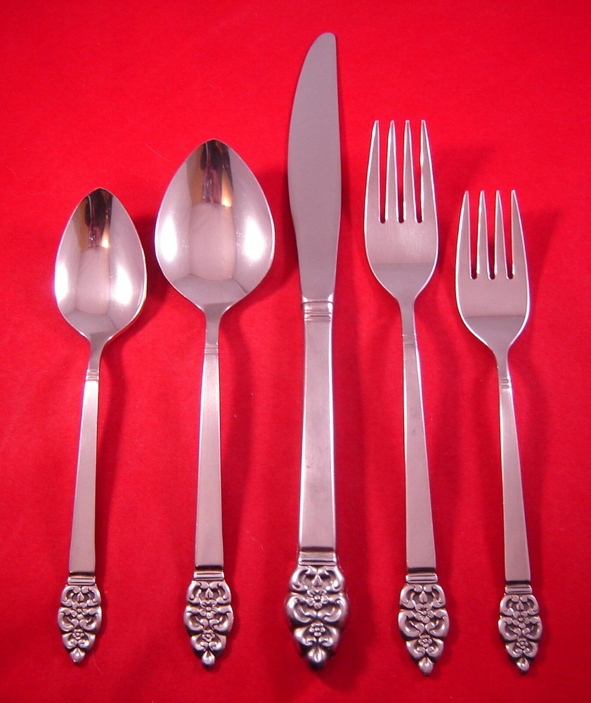 Oneida NORDIC CROWN Stainless Flatware Your Choice