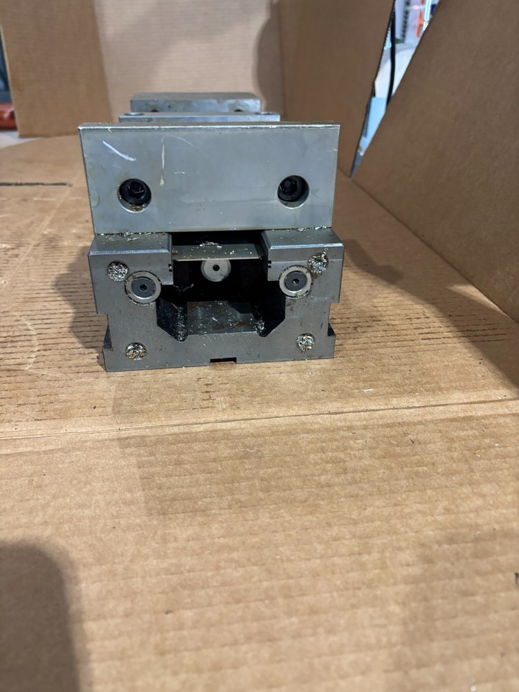 Used Glacern GDV-620FE 6" Precision Double Vise