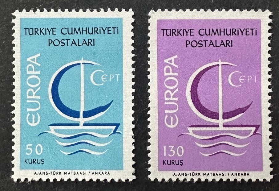 TURKEY   Lovely Mint NEVER Hinged  Set