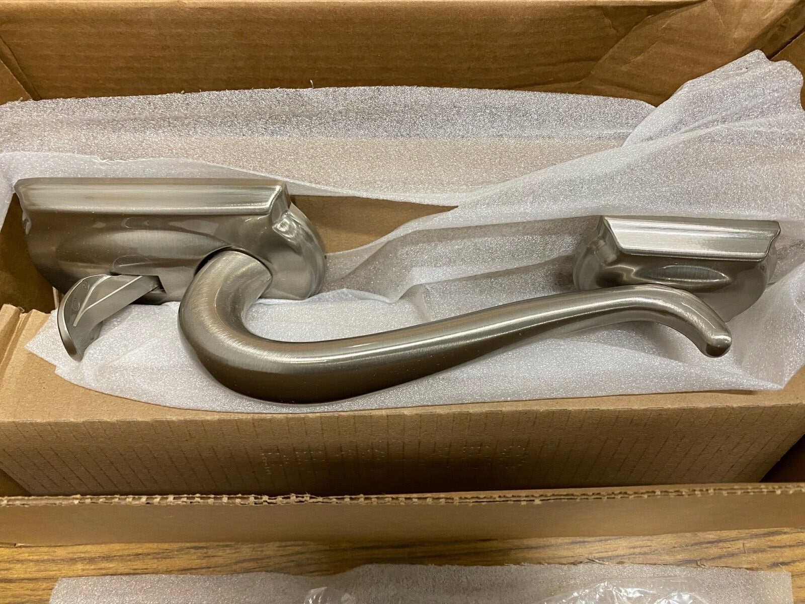 Schlage FE285 CAM 619 ACC CAM Camelot Entry Door Handle Set & Accent Door Lever