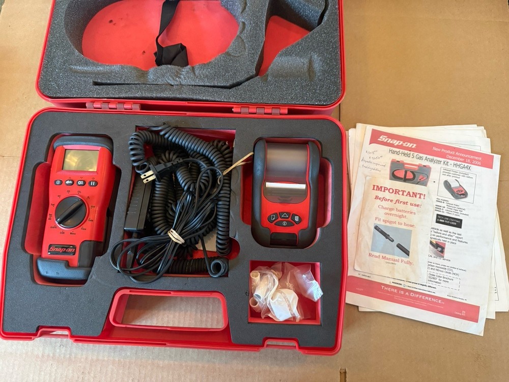 Snap-On Hand Held 5 Gas Analyzer HHGA4X with Printer