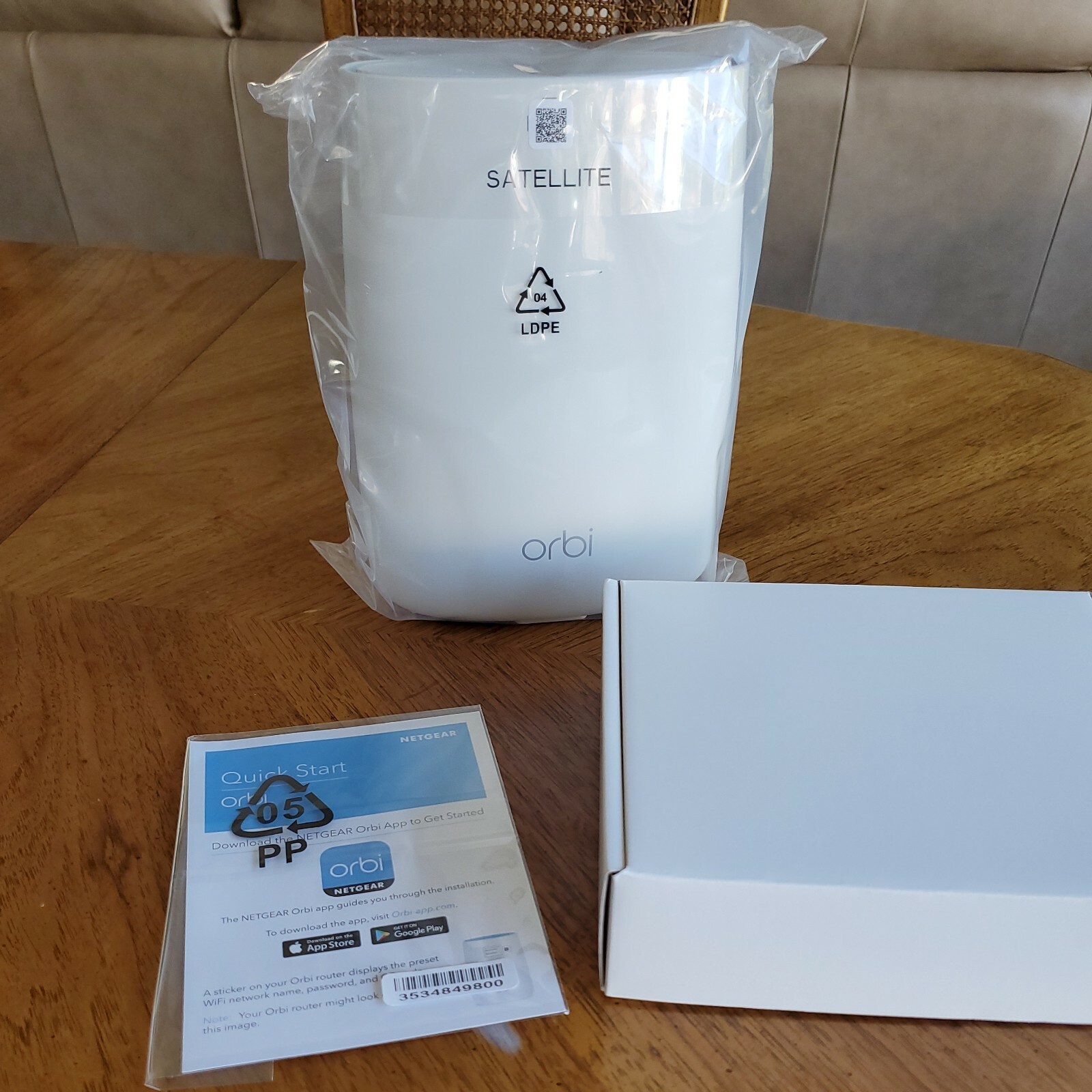 NETGEAR Orbi RBS50v2 AC3000 Satellite WiFi Extender ~ New