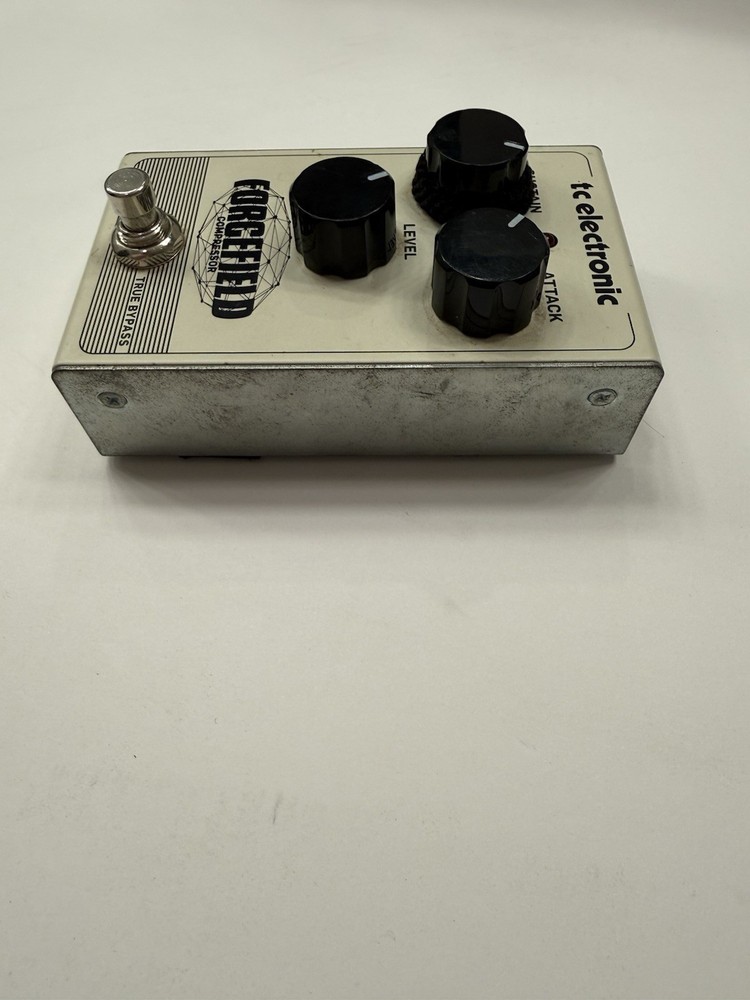 TC Electronic Forcefield Compressor Sustainer True Bypass Guitar Effect Pedal