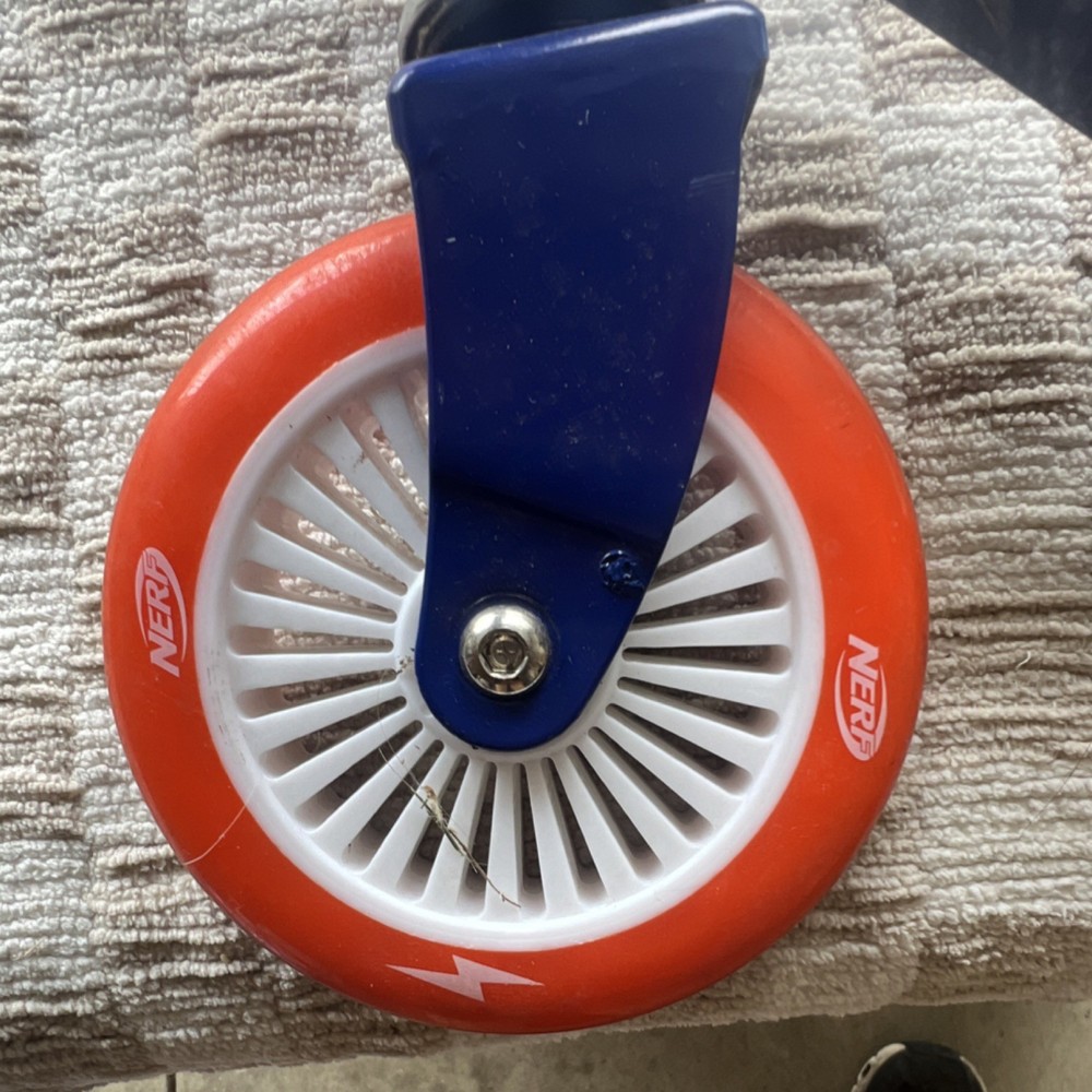 NERF Blaster 2.0 Scooter - (NF33130B-MF)