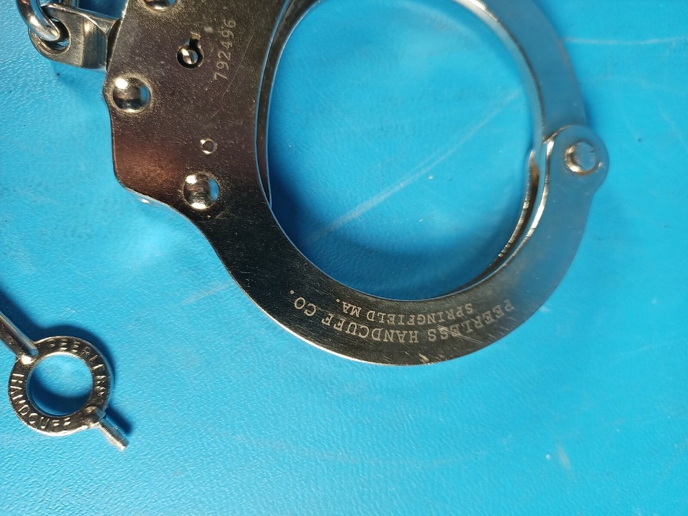 Peerless Chain Link Handcuff Model 700 with key FREE SHIP