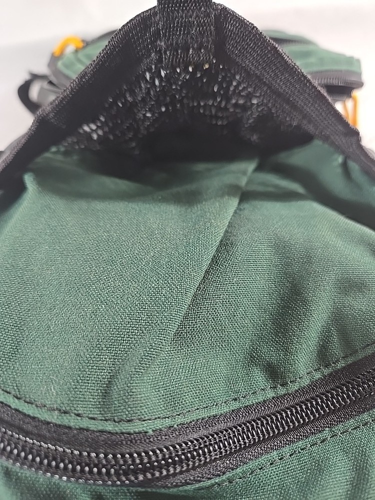 Camelbak M.U.L.E Hydration Hiking Biking Backpack Green/Black/Gray With Bladder