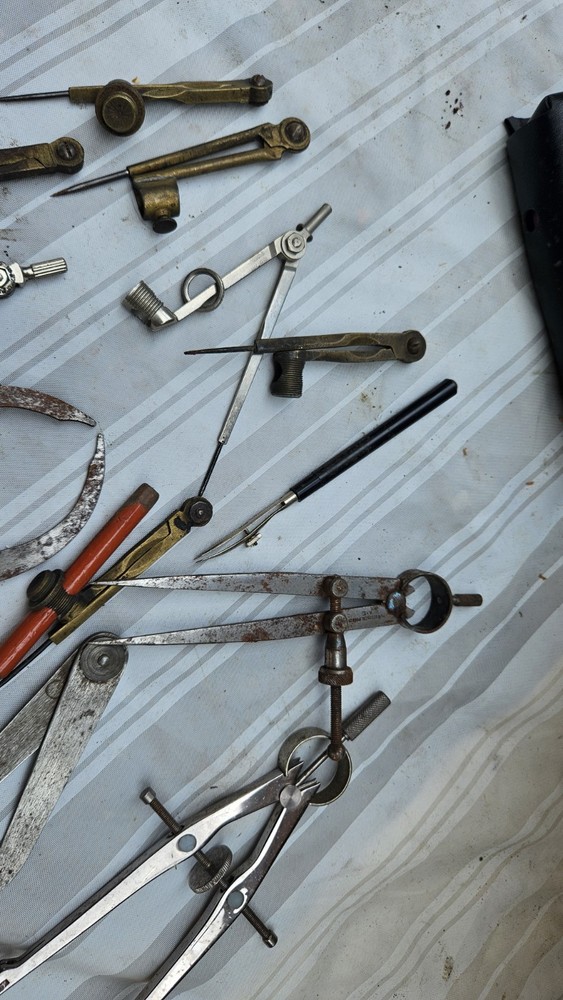ANTIQUE/VINTAGE ENGINEERS DRAWING TOOLS.