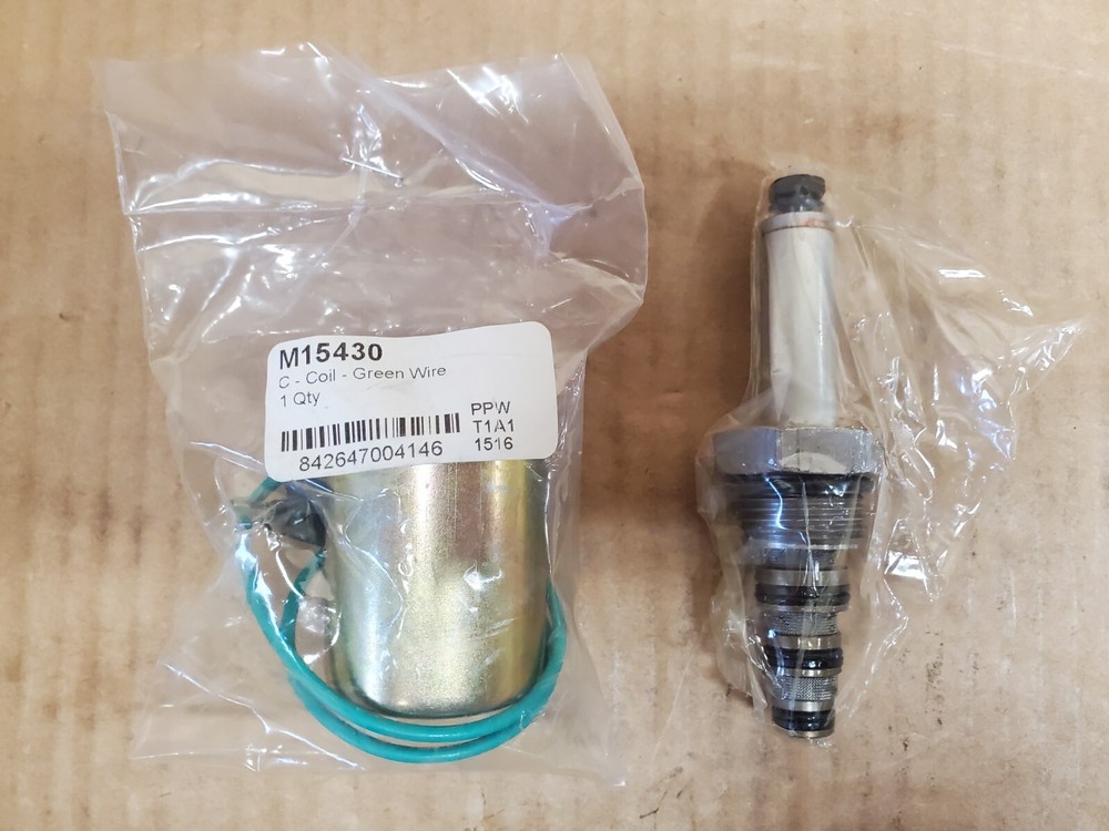 AM 15358 C Solenoid Assembly Valve & Coil Green Wire E47 E57 E60 Meyer 15381