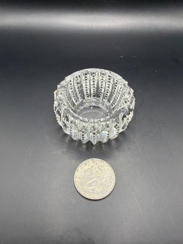 Round Clear Glass Open Salt Cellar w/Vertical Line Pattern