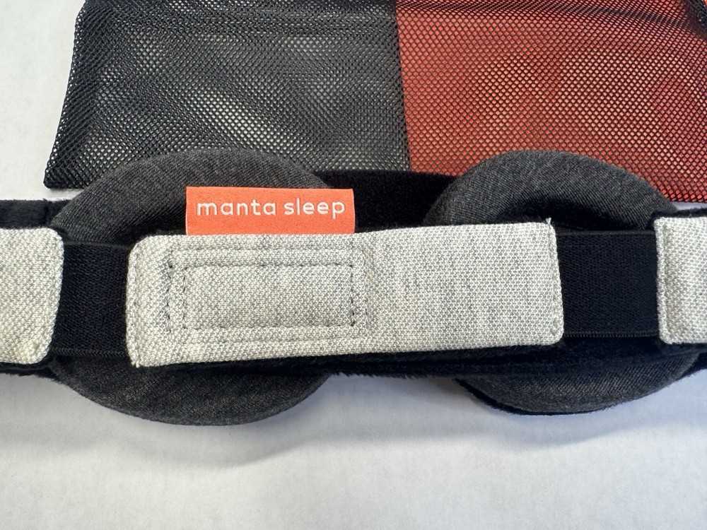 Manta Sleep Mask Light Blocking Eye Cups Gray Adjustable Soft