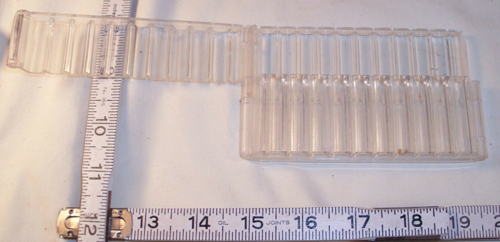 FUC-PAK LUCITE CIGARETTE CASE 1940s BOXED