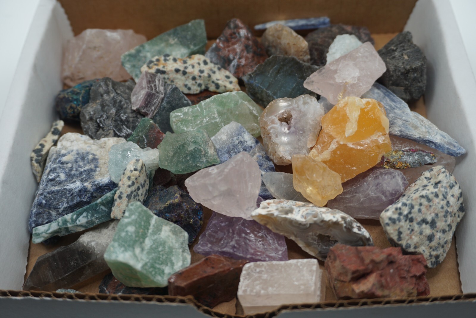 Crafters Collection 1 Lb Natural Crystals Mineral Specimens Mixed Gemstones