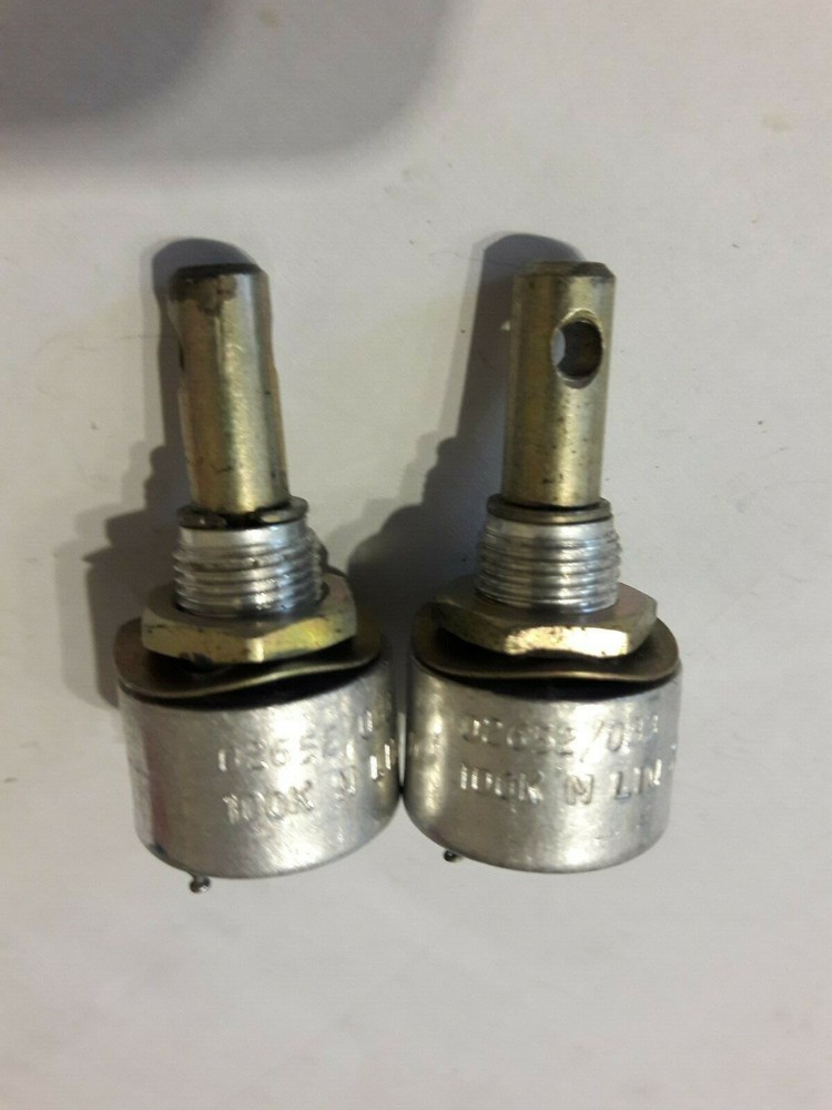 1 PIECE PLW 100K LINEAR POTENTIOMETER