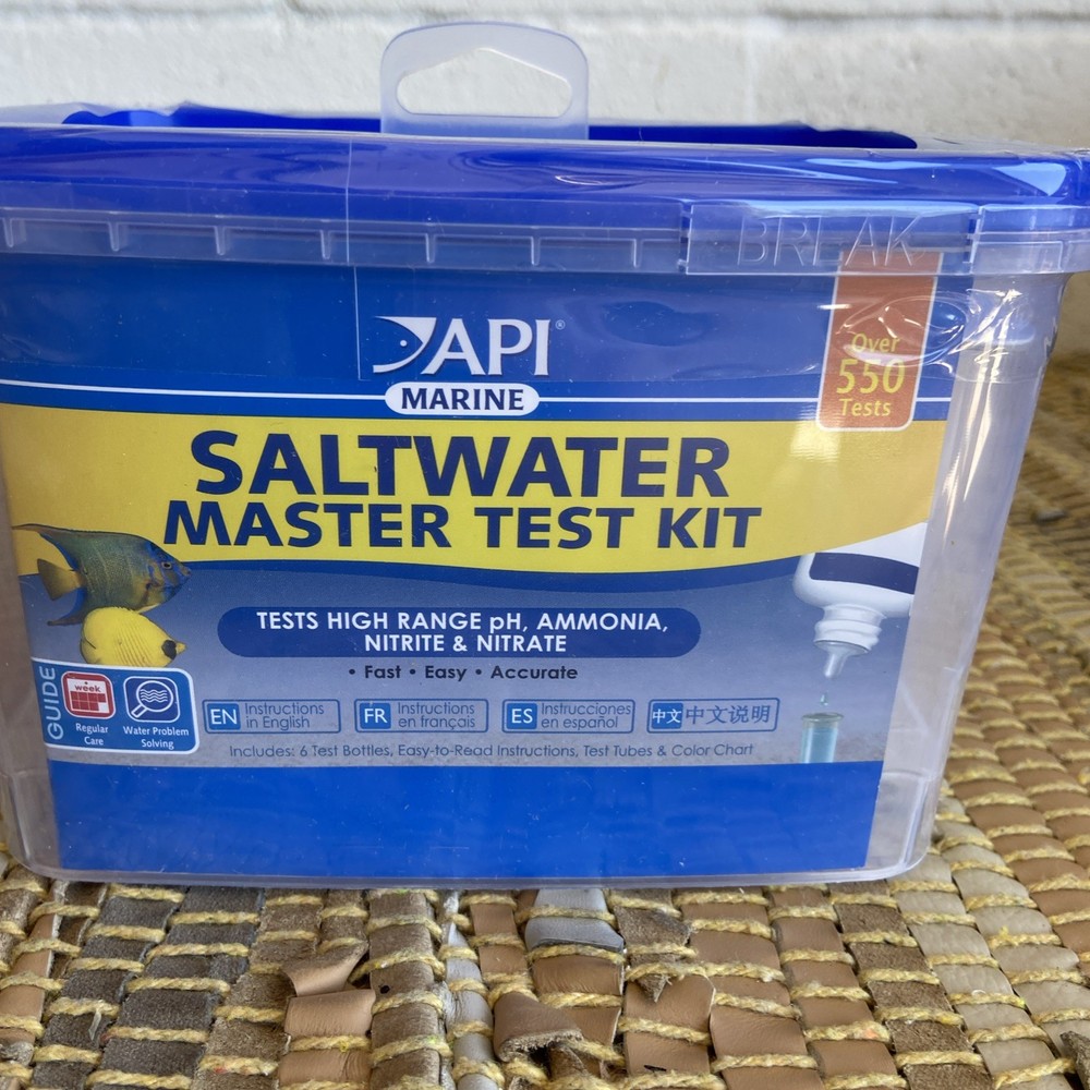 API MARINE SALTWATER MASTER TEST KIT, EXP 10 - 2028