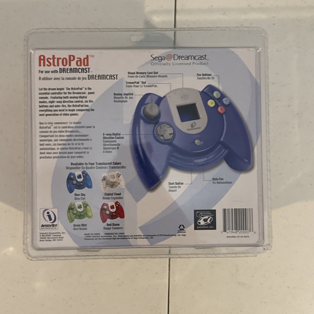 Sega Dreamcast Performance Astropad, VMU, memory card, controller ext