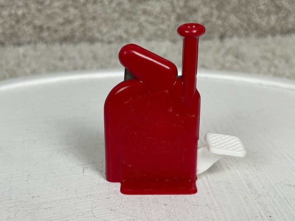 Vintage 2" Automatic Sewing Multipurpose Needle Threader Red