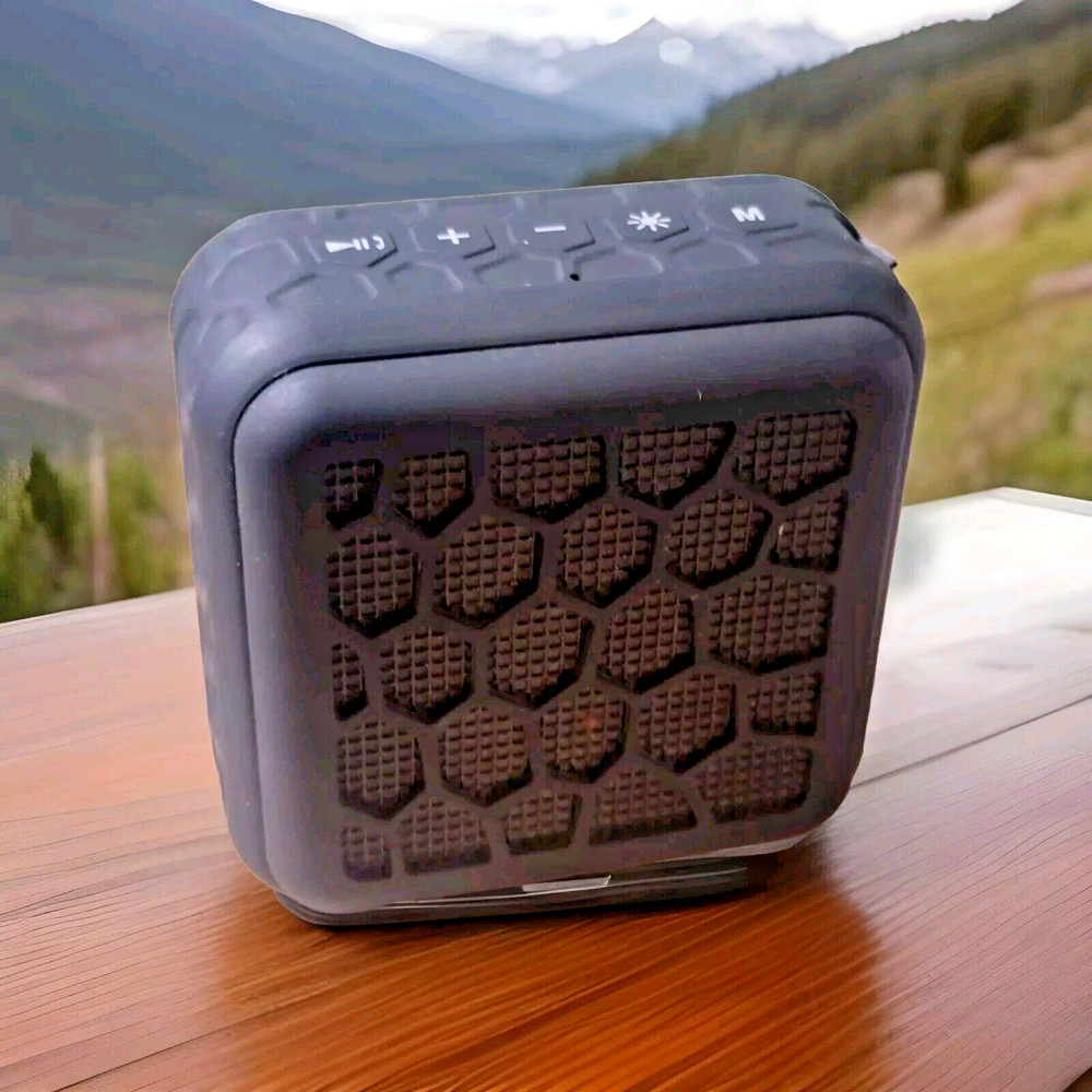 BlueAnt VIVID Portable Bluetooth Speaker LED Lighting Dust Proof / Splash Proof