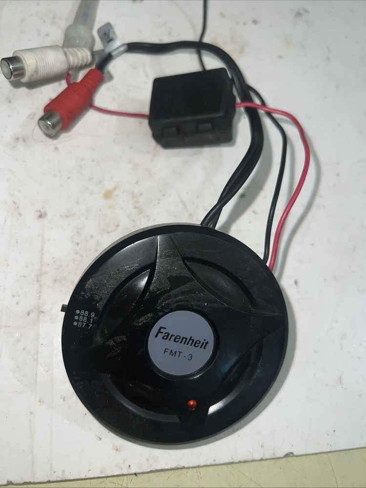 Farenheit FMT-3 Digital 3-Channel FM Stereo Transmitter (USED)