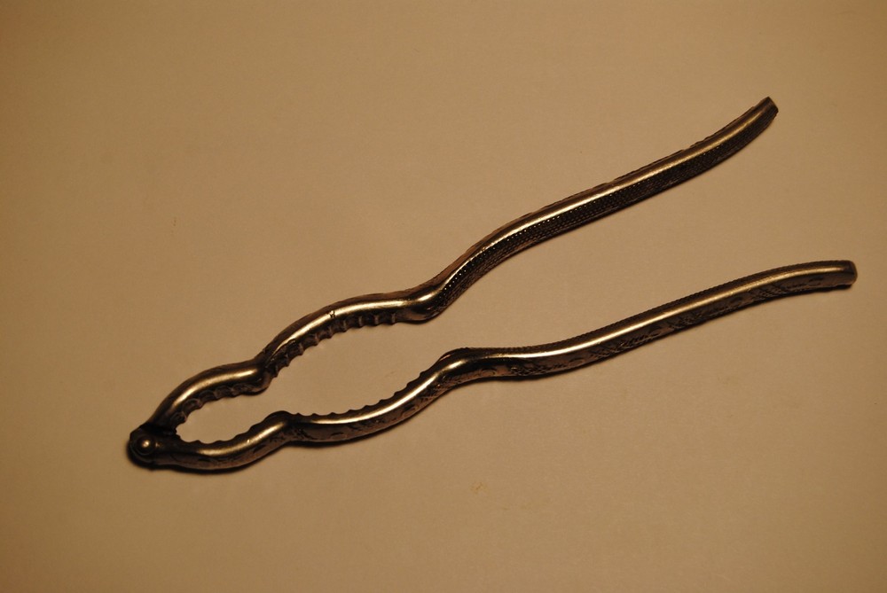 Vintage Two Way Two Size Nut Cracker