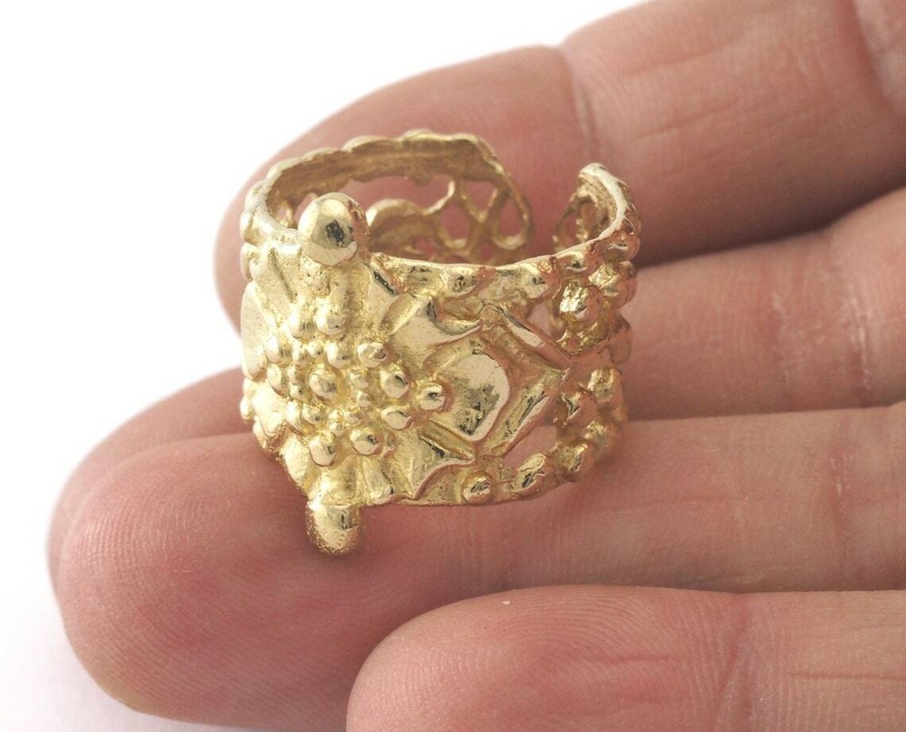 Signet Ring Flower Adjustable Raw Brass 4097