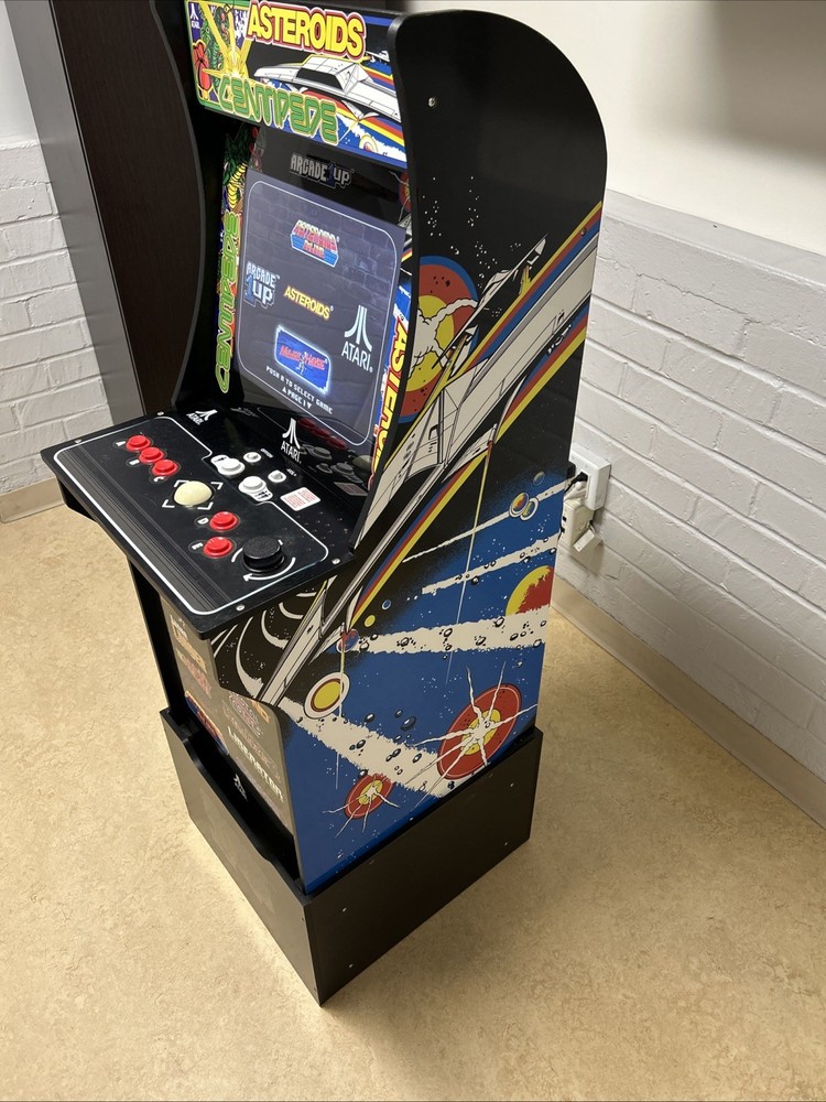 Arcade1Up Atari Deluxe 12-In-1 Arcade Machine w/ Riser Asteroids Centipede WORKS