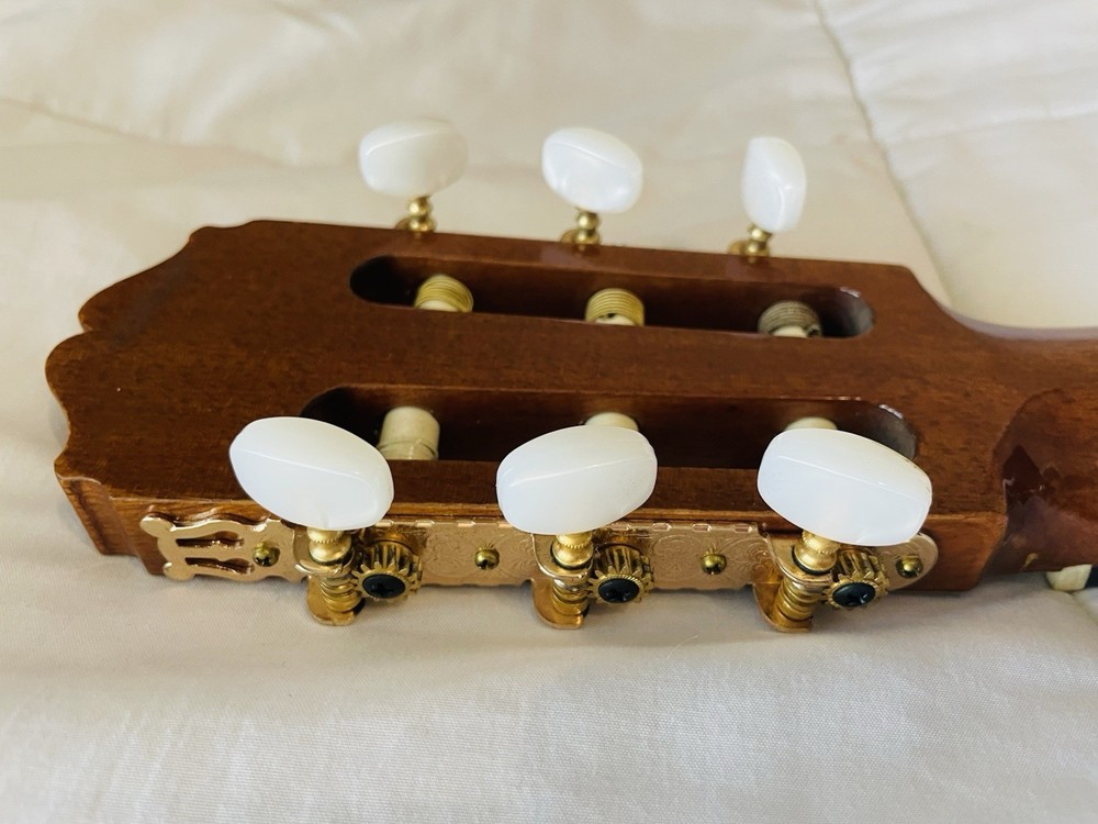 Takamine C-128 Classical Acoustic Guitar Solid Spruce Top Concert Classical