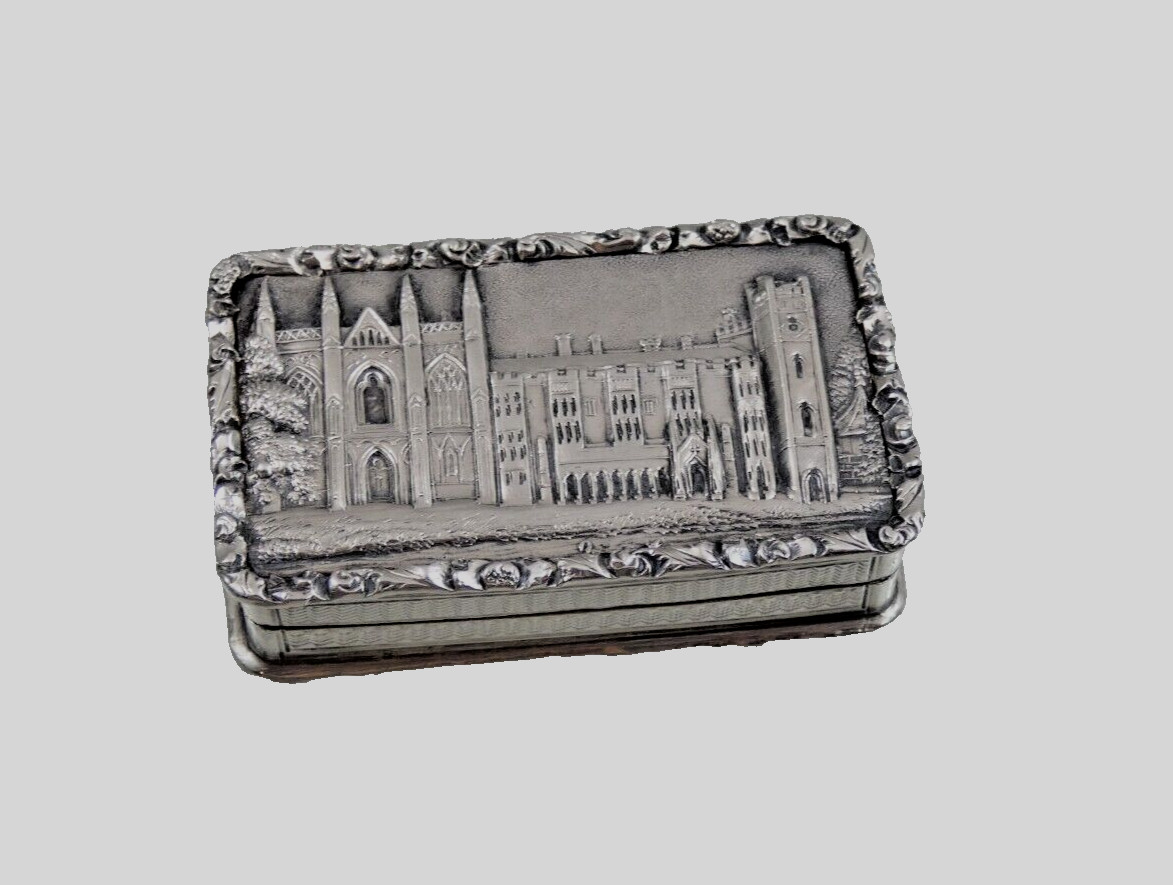 RARE 1810 ENGLISH GEORGIAN STERLING SILVER CASTLE TOP VINAIGRETTE ARCHITECTURAL