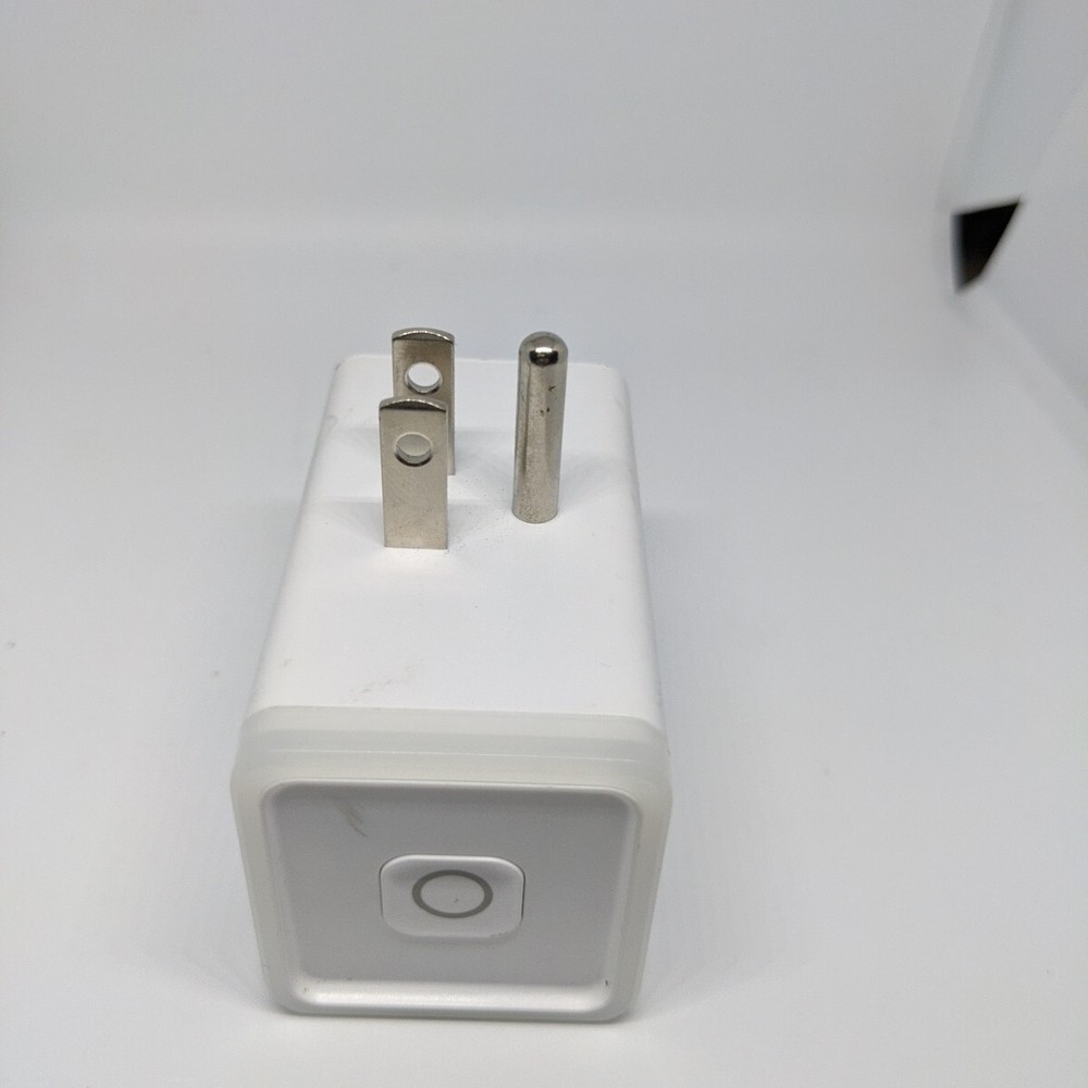 TP-LINK HS105 Plug-In Socket Controller Wi-Fi Smart mini White Plug ON/OFF buton