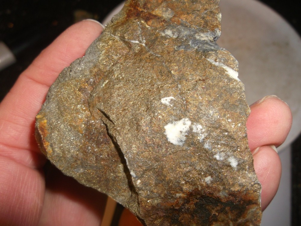 Gold, silver, copper, 282 grams samples ,ore high grade .