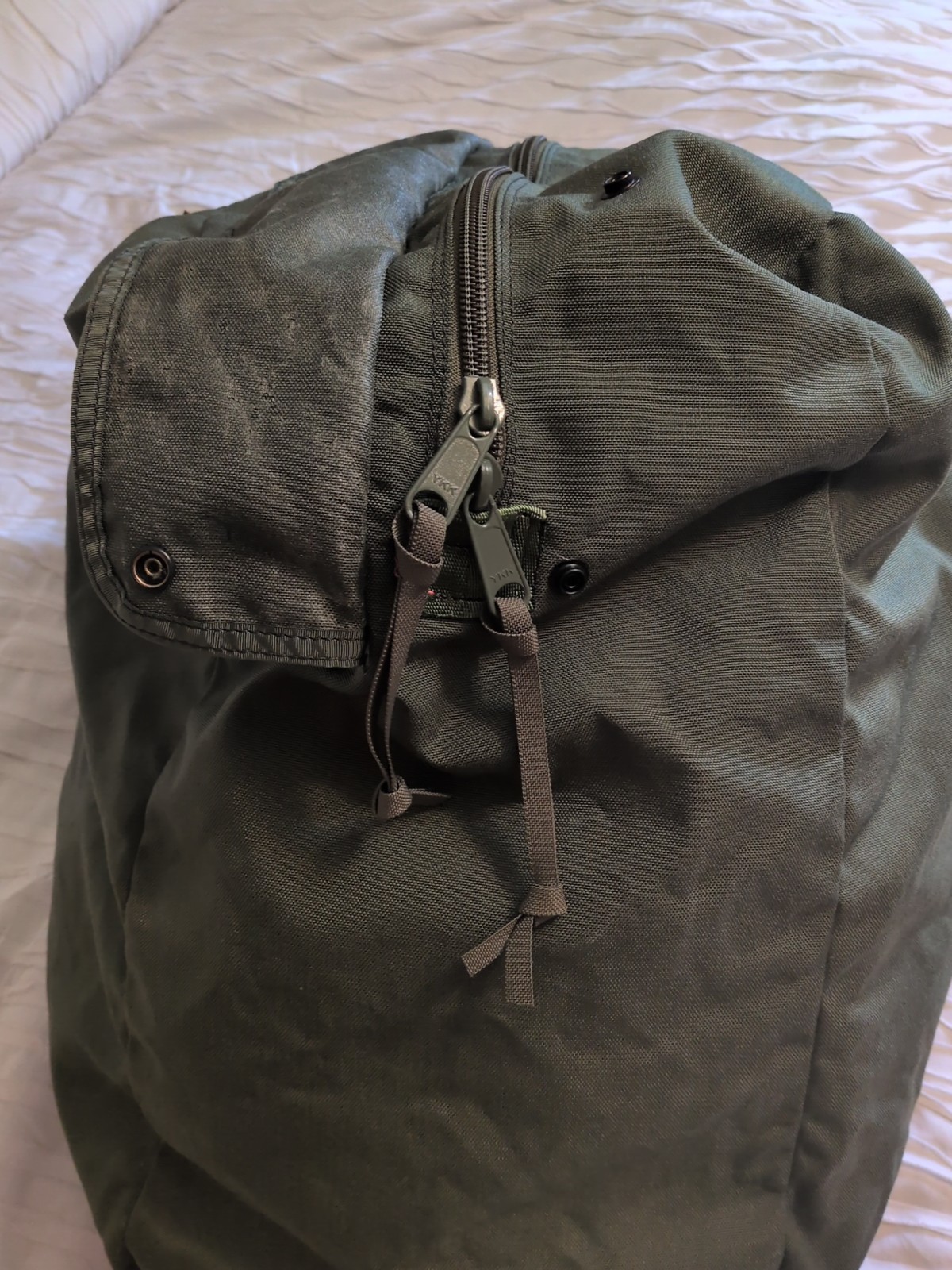 U.S. GI Flyers Kit Bag Nylon USA Military Army Air Force Large Duffle Green